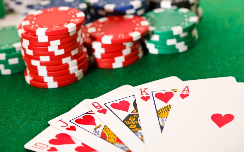 Cách chơi Poker có quy luật như thế nào?